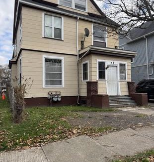 3-Bedroom Townhouse for Rent in Rochester, NY 14609 – $1100/mo | 1 Baths | Updated 2025