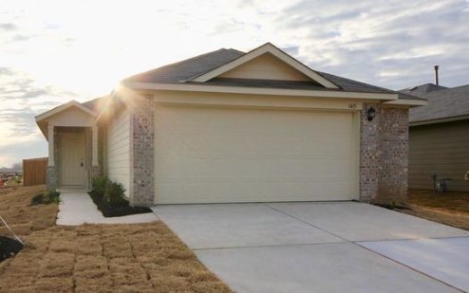 4-Bedroom Single Family Home for Rent in Austin, TX 78725 – $2195/mo | 2 Baths | Updated 2025