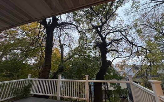 2-Bedroom Townhouse for Rent in Staten Island, NY 10304 – $2500/mo | 1 Baths | Updated 2025