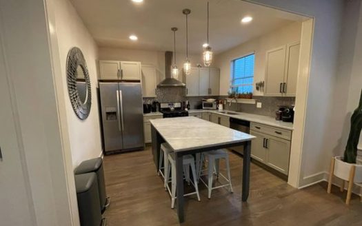 3-Bedroom Single Family Home for Rent in Nashville, TN 37209 – $2900/mo | 3 Baths | Updated 2025