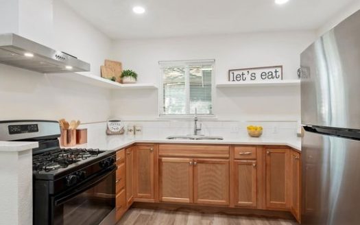 3-Bedroom Single Family Home for Rent in Austin, TX 78745 – $1850/mo | 1 Baths | Updated 2025