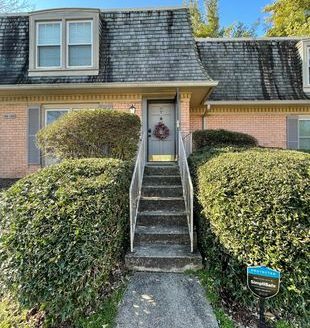 2-Bedroom Townhouse  for Rent in Nashville, TN 37215 – $2600/mo | 3 Baths | Updated 2025