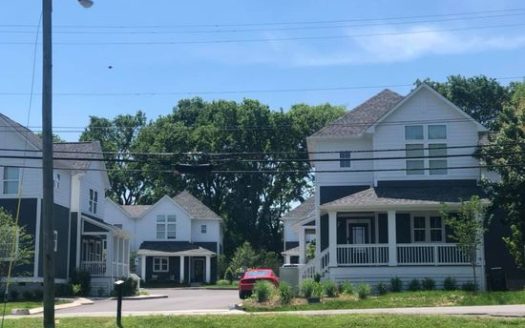 2-Bedroom Apartment  for Rent in Nashville, TN 37211 – $2500/mo | 3 Baths | Updated 2025