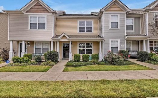2-Bedroom Townhouse  for Rent in Antioch, TN 37013 – $1750/mo | 3 Baths | Updated 2025