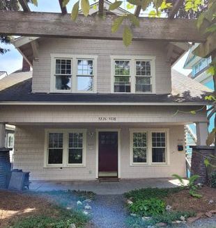 5-Bedroom Single Family Home for Rent in Seattle, WA 98105 – $5200/mo | 2 Baths | Updated 2025