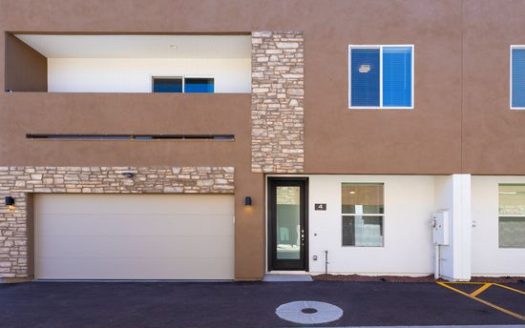 4-Bedroom Townhouse  for Rent in Phoenix, AZ 85014 – $2799/mo | 4 Baths | Updated 2025