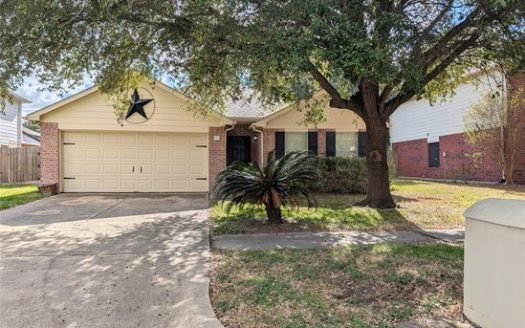 4-Bedroom Single Family Home for Rent in Houston, TX 77073 – $1875/mo | 2 Baths | Updated 2025