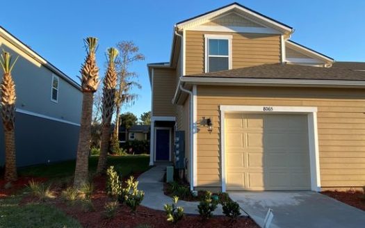 3-Bedroom Townhouse for Rent in Jacksonville, FL 32256 – $1795/mo | 3 Baths | Updated 2025
