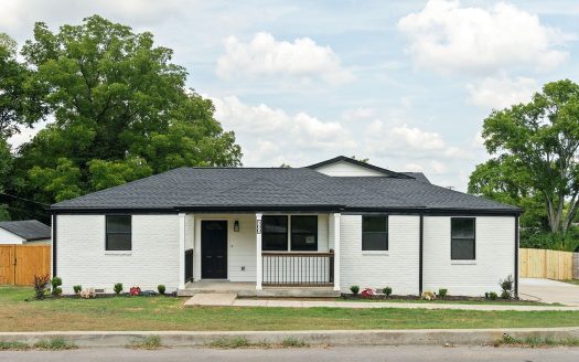 Single Family Home for Sale in Madison, TN 37115 – 5 Bedrooms, 3 Baths – $625000