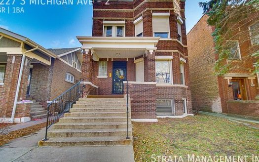 3-Bedroom Townhouse  for Rent in Chicago, IL 60619 – $1900/mo | 1 Baths | Updated 2025