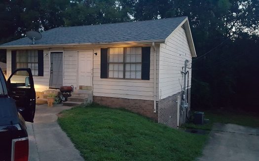 Multi Family Home for Sale in Hermitage, TN 37076 – 4 Bedrooms, 4 Baths – $450000