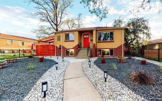 2-Bedroom Apartment  for Rent in Denver, CO 80207 – $2200/mo | 1 Baths | Updated 2025