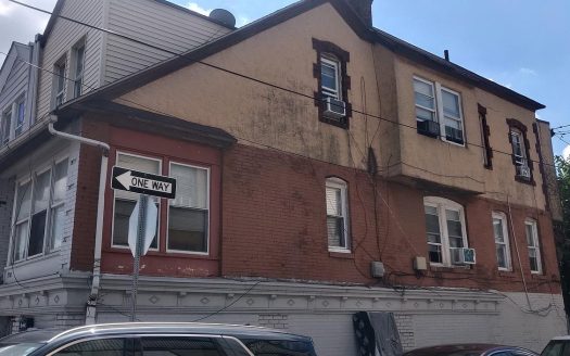 Multi Family Home for Sale in Philadelphia, PA 19142 – 7 Bedrooms, 1 Baths – $154000