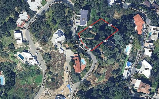 Lot for Sale in Studio City, CA 91604 – 1 Bedroom, 1 Bath – $250000