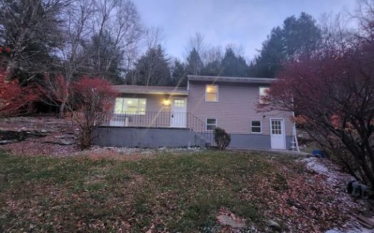 5-Bedroom Single Family Home for Rent in Monticello, NY 12701 – $2500/mo | 2 Baths | Updated 2025