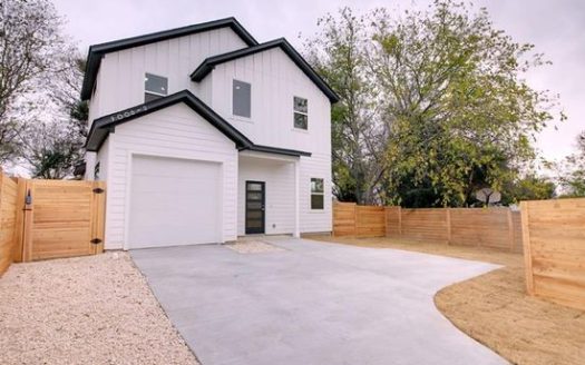 3-Bedroom Single Family Home for Rent in Austin, TX 78752 – $3000/mo | 3 Baths | Updated 2025