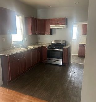 3-Bedroom Single Family Home for Rent in Philadelphia, PA 19141 – $1350/mo | 1 Baths | Updated 2025