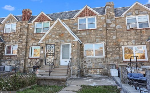 Townhouse for Sale in Philadelphia, PA 19149 – 3 Bedrooms, 3 Baths – $279900