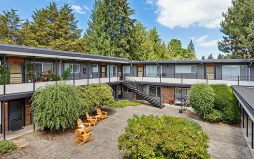 2-Bedroom Apartment  for Rent in Seattle, WA 98125 – $1775/mo | 1 Baths | Updated 2025