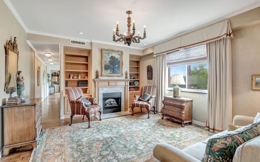 Condo for Sale in Nashville, TN 37205 – 3 Bedrooms, 3 Baths – $759000