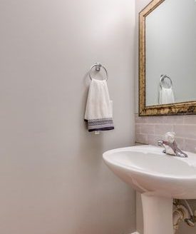 3-Bedroom Townhouse  for Rent in Nashville, TN 37214 – $2250/mo | 3 Baths | Updated 2025