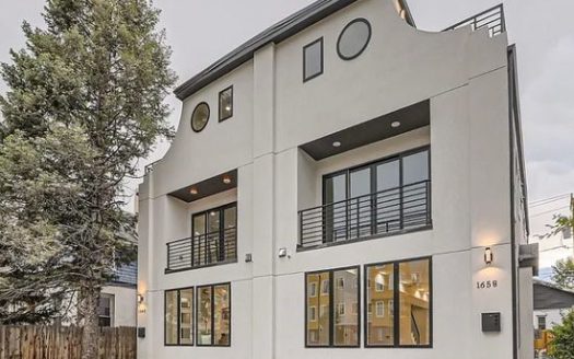 5-Bedroom Townhouse  for Rent in Denver, CO 80220 – $5000/mo | 5 Baths | Updated 2025