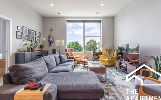3-Bedroom Apartment  for Rent in Chicago, IL 60625 – $2800/mo | 2 Baths | Updated 2025
