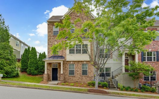 Townhouse for Sale in Brentwood, TN 37027 – 4 Bedrooms, 4 Baths – $410000