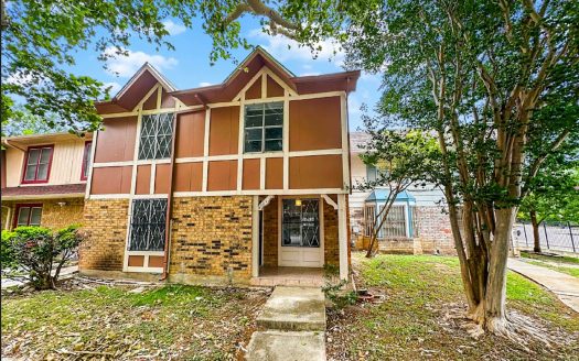 Townhouse for Sale in San Antonio, TX 78228 – 4 Bedrooms, 3 Baths – $197000