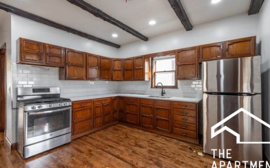 2-Bedroom Apartment  for Rent in Chicago, IL 60641 – $1795/mo | 1 Baths | Updated 2025