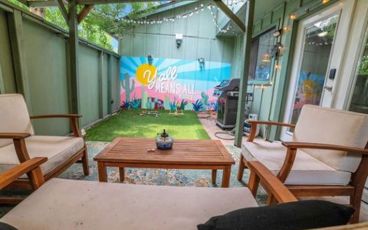 3-Bedroom Townhouse for Rent in Austin, TX 78745 – $3600/mo | 2 Baths | Updated 2025