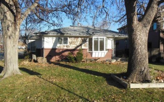 3-Bedroom Single Family Home for Rent in Denver, CO 80210 – $2900/mo | 2 Baths | Updated 2025