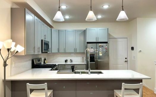 2-Bedroom Townhouse  for Rent in Philadelphia, PA 19122 – $1850/mo | 2 Baths | Updated 2025