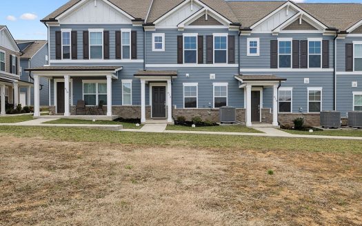 Townhouse for Sale in Antioch, TN 37013 – 3 Bedrooms, 3 Baths – $309900