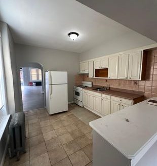 3-Bedroom Single Family Home for Rent in Philadelphia, PA 19143 – $1400/mo | 1 Baths | Updated 2025