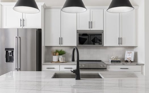 Townhouse for Sale in Nashville, TN 37209 – 3 Bedrooms, 4 Baths – $585000