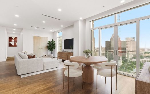 Condo for Sale in San Antonio, TX 78205 – 2 Bedrooms, 3 Baths – $1295000