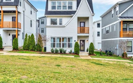 3-Bedroom Apartment  for Rent in Nashville, TN 37207 – $3600/mo | 4 Baths | Updated 2025