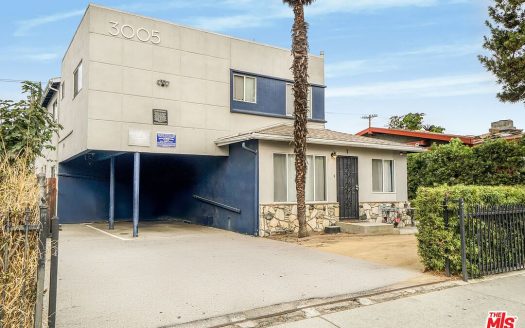 Multi Family Home for Sale in Los Angeles, CA 90007 – 10 Bedrooms, 8 Baths – $1475000