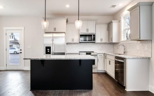 3-Bedroom Apartment  for Rent in Nashville, TN 37208 – $2199/mo | 3 Baths | Updated 2025