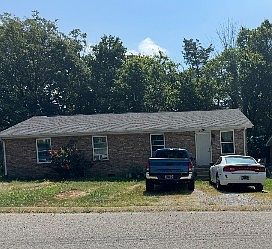 Multi Family Home for Sale in Hermitage, TN 37076 – 8 Bedrooms, 1 Baths – $375000