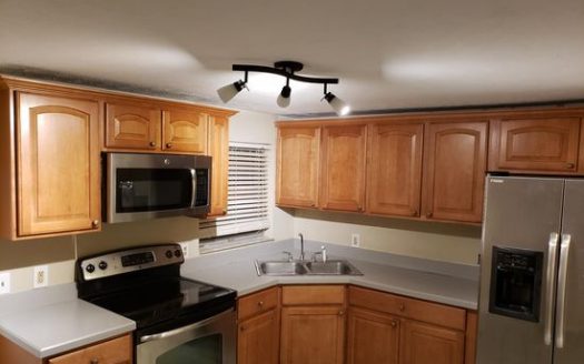 3-Bedroom Single Family Home for Rent in Jacksonville, FL 32209 – $1700/mo | 2 Baths | Updated 2025