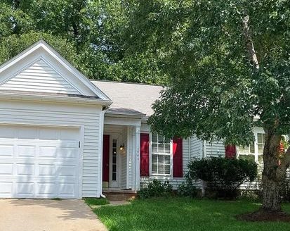 3-Bedroom Single Family Home for Rent in Charlotte, NC 28262 – $1950/mo | 2 Baths | Updated 2025
