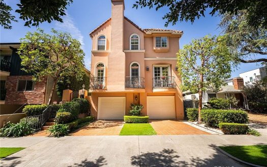 Townhouse for Sale in Los Angeles, CA 90025 – 4 Bedrooms, 4 Baths – $1495000