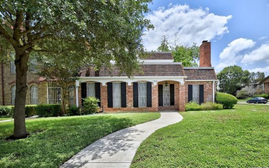 Condo for Sale in San Antonio, TX 78216 – 3 Bedrooms, 3 Baths – $250000