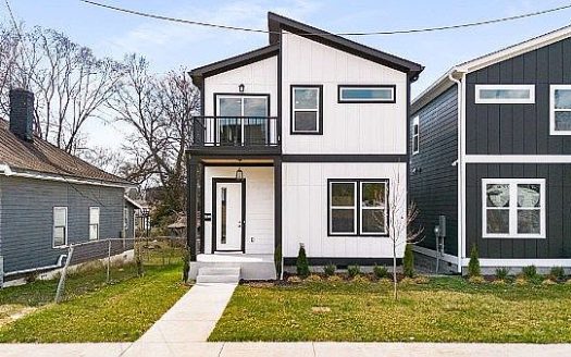 Single Family Home for Sale in Nashville, TN 37208 – 4 Bedrooms, 4 Baths – $649900