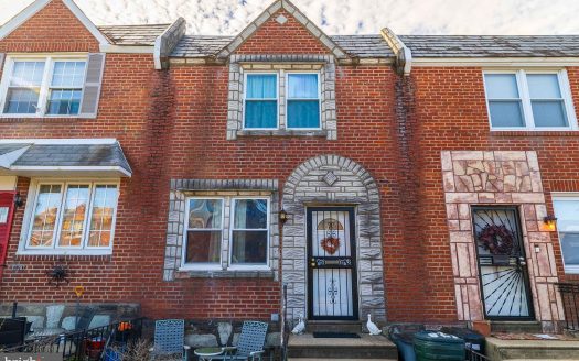 Townhouse for Sale in Philadelphia, PA 19111 – 3 Bedroom, 1 Bath – $230000