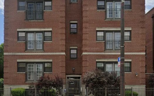 3-Bedroom Apartment  for Rent in Chicago, IL 60653 – $2200/mo | 2 Baths | Updated 2025