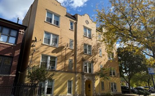 0-Bedroom Apartment  for Rent in Chicago, IL 60625 – $1100/mo | 1 Baths | Updated 2025