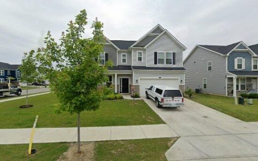 5-Bedroom Single Family Home for Rent in Indianapolis, IN 46259 – $2900/mo | 3 Baths | Updated 2025